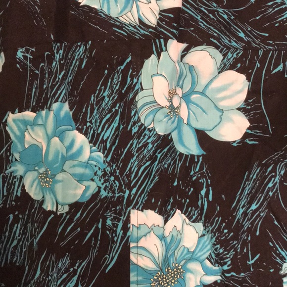 Blue Floral Long Sleeve Button Up Blouse - Picture 3 of 5